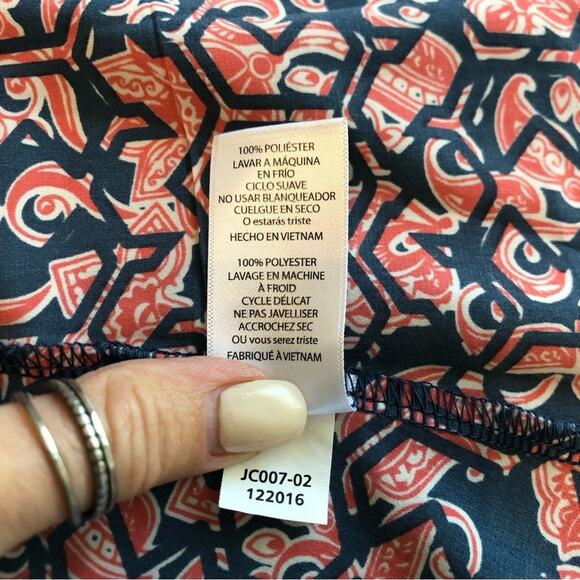Lularoe Pattern Navy Lightweight Open kimono Women’s Size Small Oversized - Picture 8 of 8